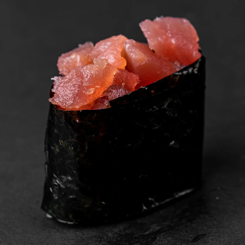 38. Maguro Gunkan (1 vnt.)