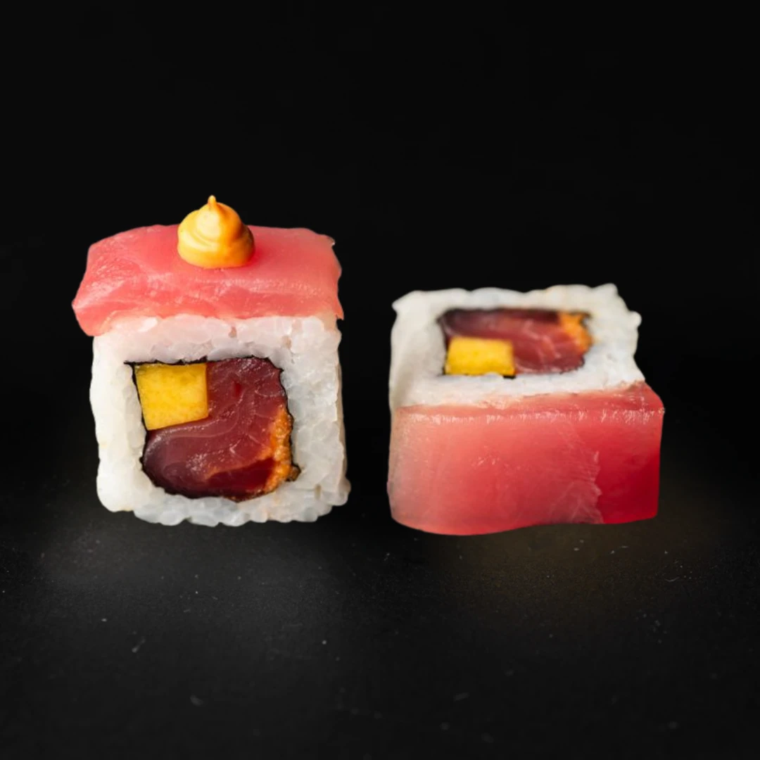 15. Maguro Mango (8 vnt.)