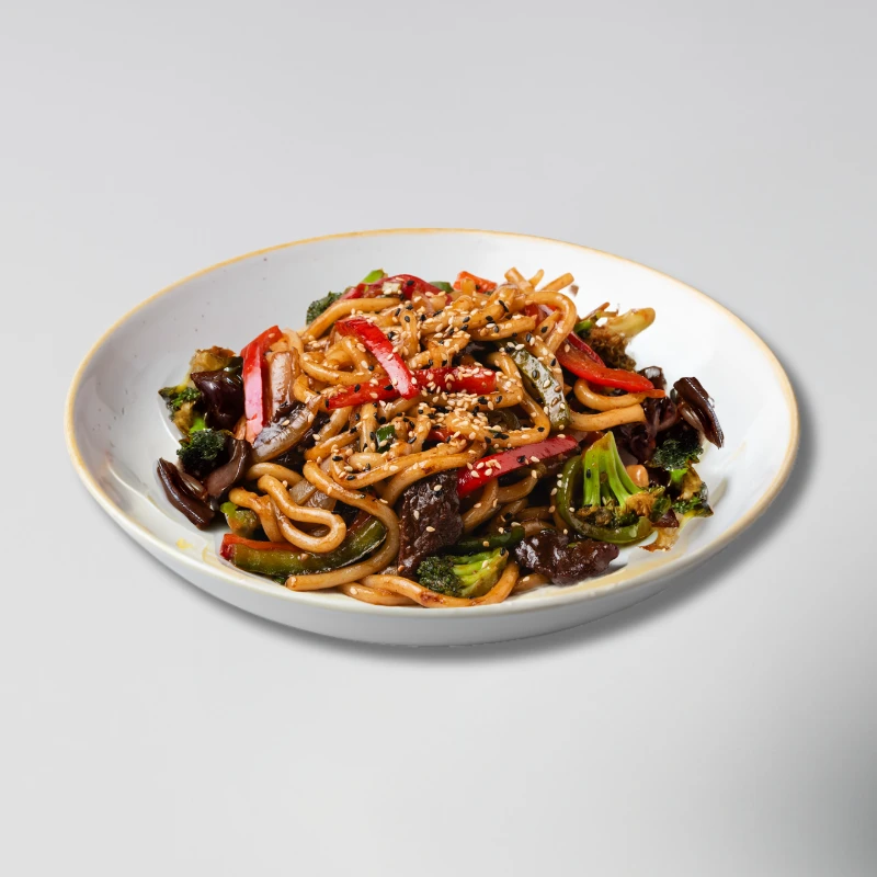Hoisin udon makaronai su jautiena